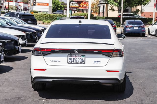Used 2024 Honda Accord Sport image 12