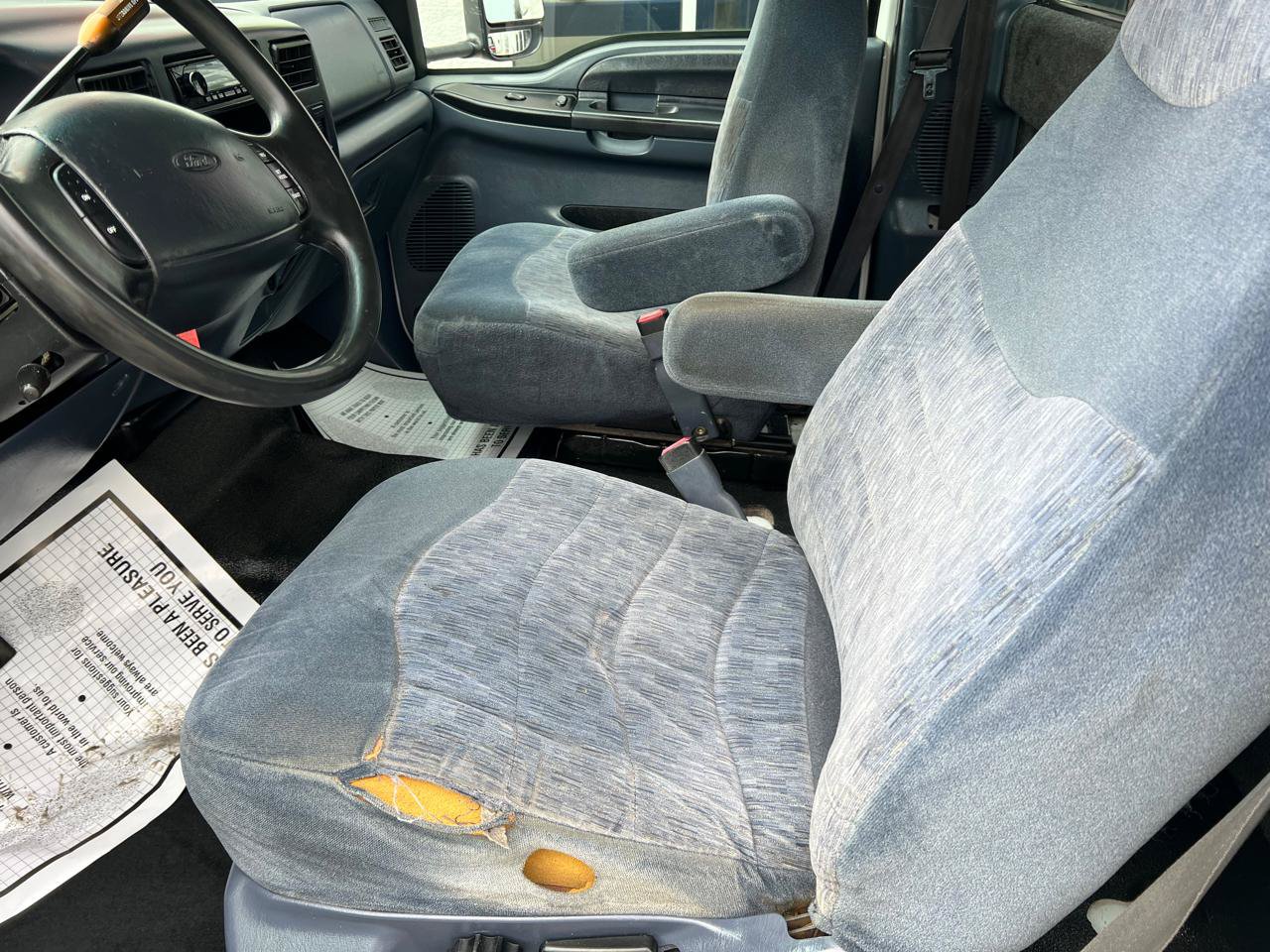 Used 2000 Ford F350 Lariat RWD image 11