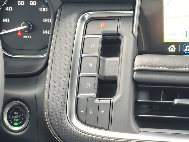 Used 2021 GMC Yukon XL AT4 w/ Rear Media and Nav Package AWD/4WD image 18