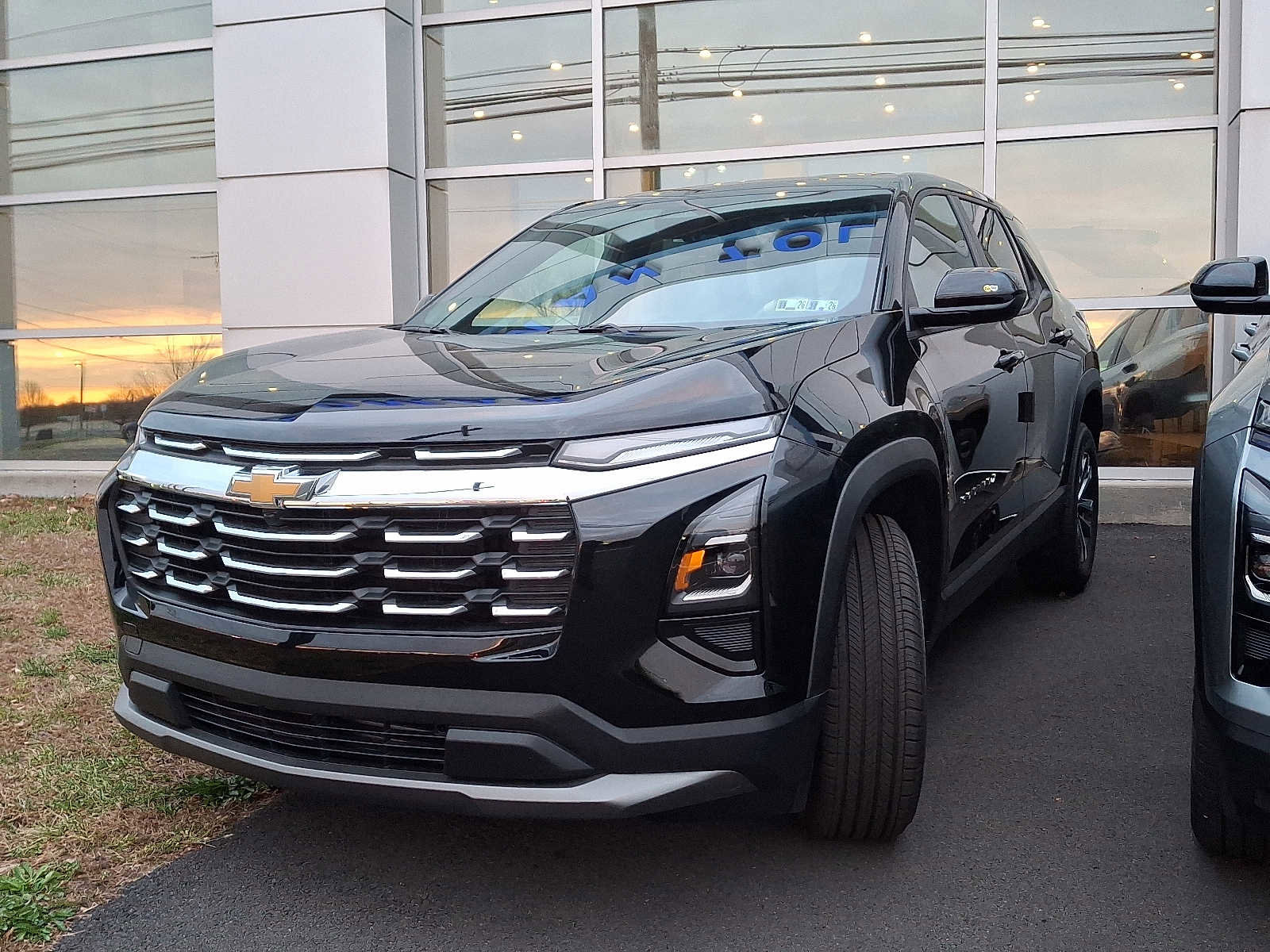 New 2026 Chevrolet Equinox LT w/ Convenience Package II image 3