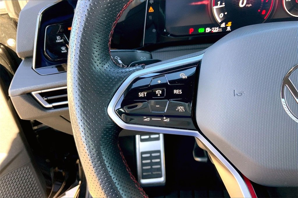 Used 2024 Volkswagen GTI S image 18