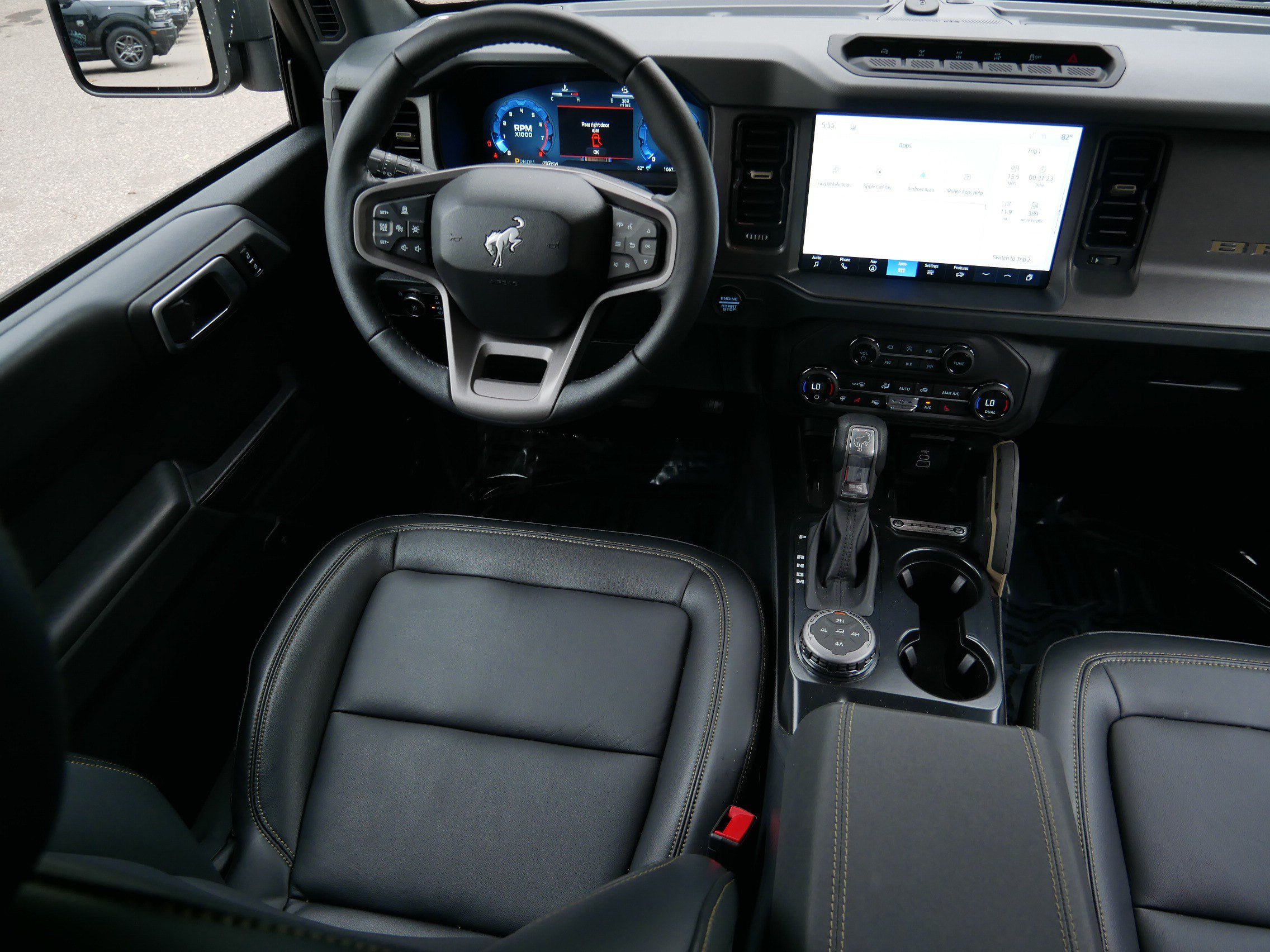 Used 2026 Ford Bronco Badlands AWD/4WD image 9