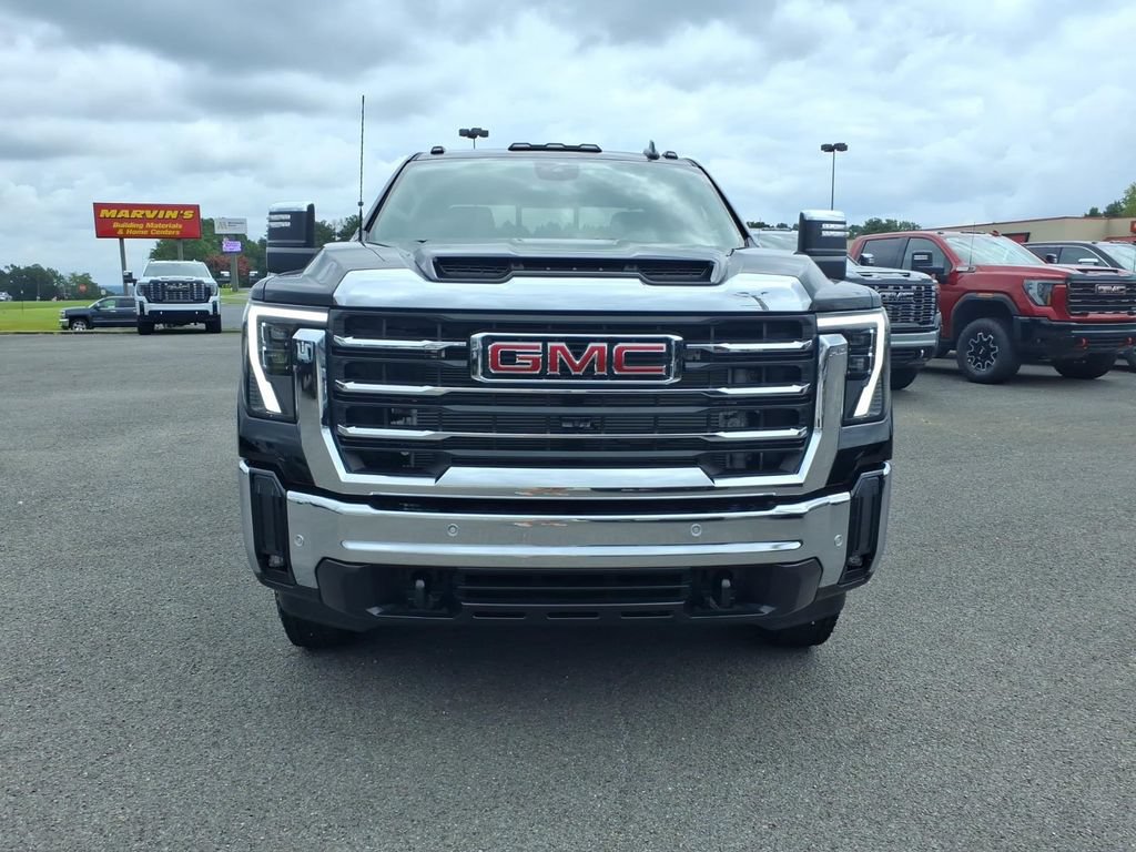New 2026 GMC Sierra 3500 SLT w/ SLT Convenience Package AWD/4WD image 2