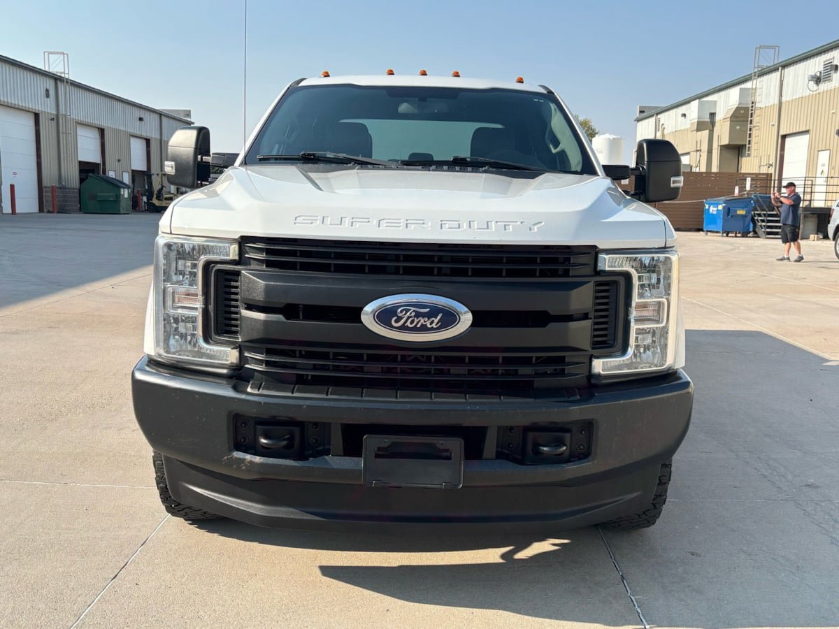 Used 2019 Ford F250 XL w/ Power Equipment Group AWD/4WD image 8
