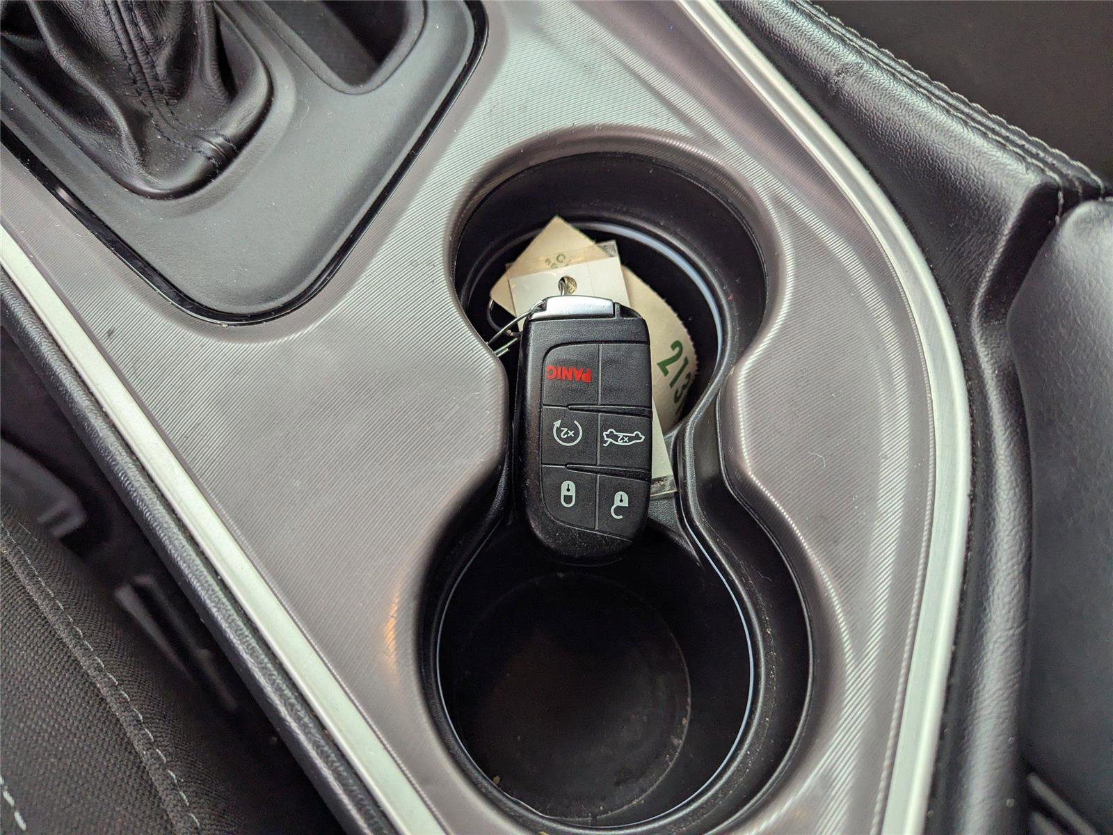 Used 2022 Dodge Challenger R/T w/ Shaker Package image 23