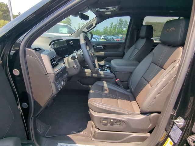 New 2026 Chevrolet Tahoe High Country w/ Sun And Tow Package AWD/4WD image 18
