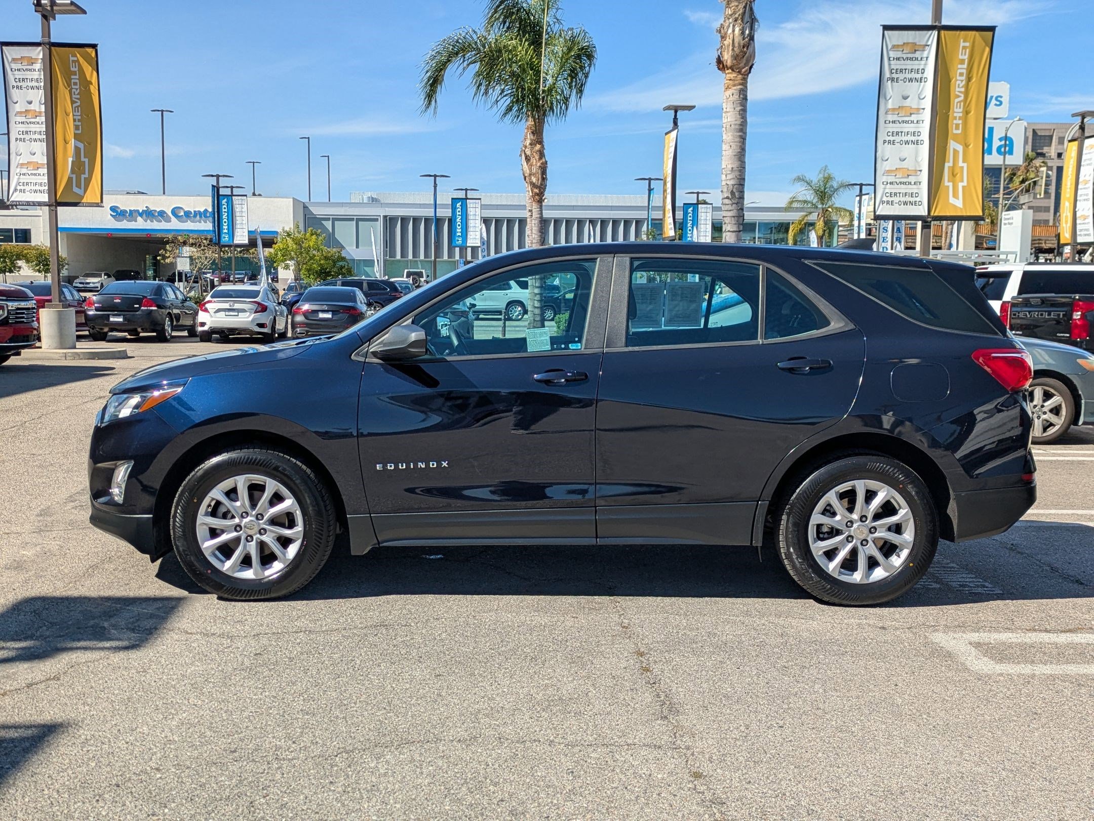 Used 2020 Chevrolet Equinox LS image 8