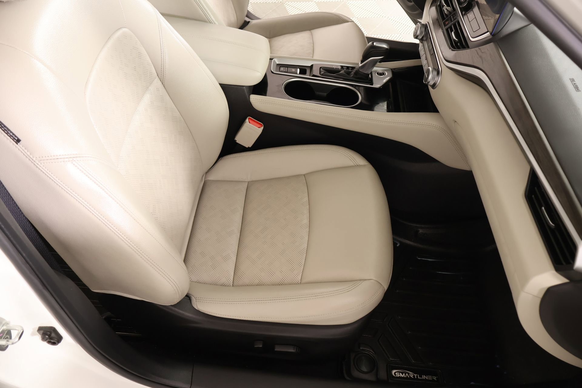 Used 2023 Nissan Altima 2.5 SL FWD image 13