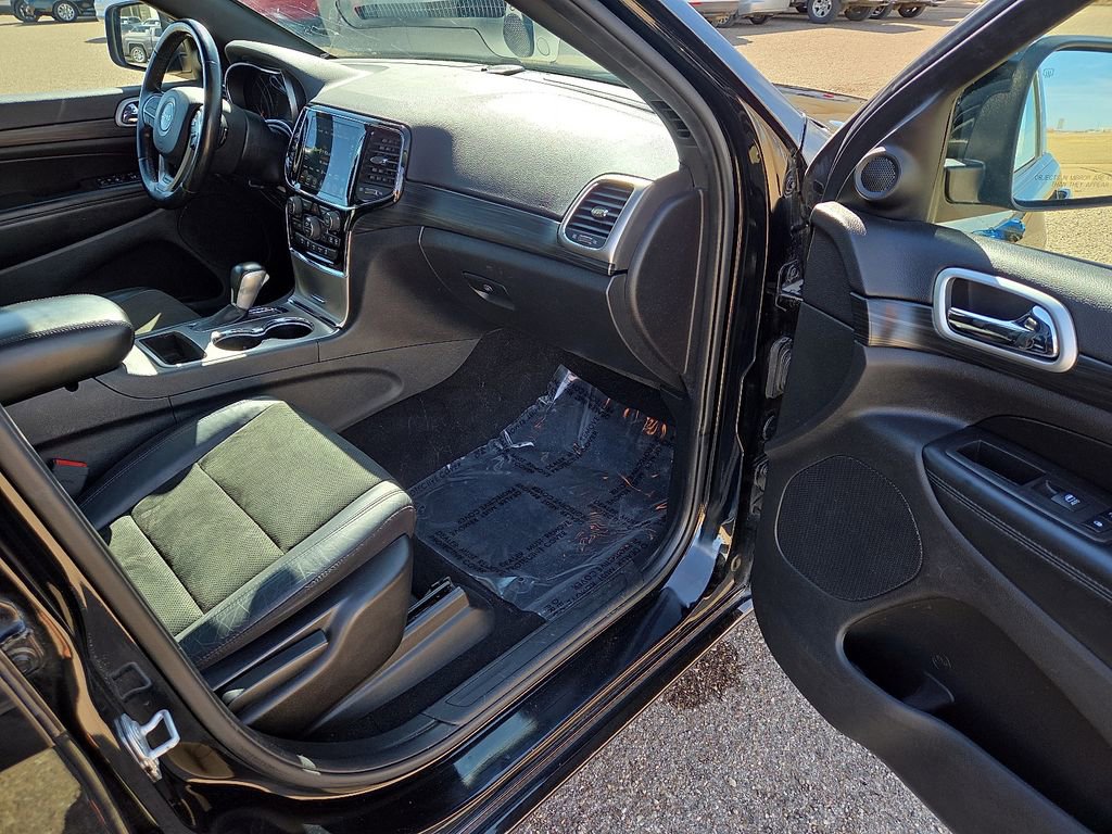 Used 2020 Jeep Grand Cherokee Altitude image 9