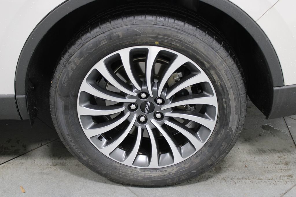 Used 2024 Lincoln Aviator Reserve w/ Equipment Group 201A image 18