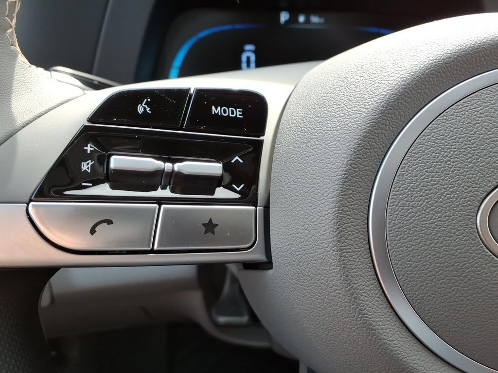 New 2026 Hyundai Elantra Sport FWD image 18