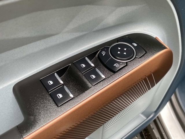 Used 2024 Ford Maverick Lariat w/ FX4 Off-Road Package image 13