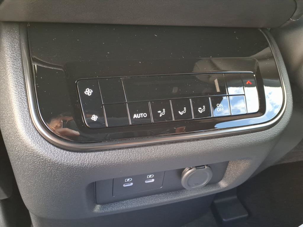 New 2026 Nissan Armada PRO-4X AWD/4WD image 12