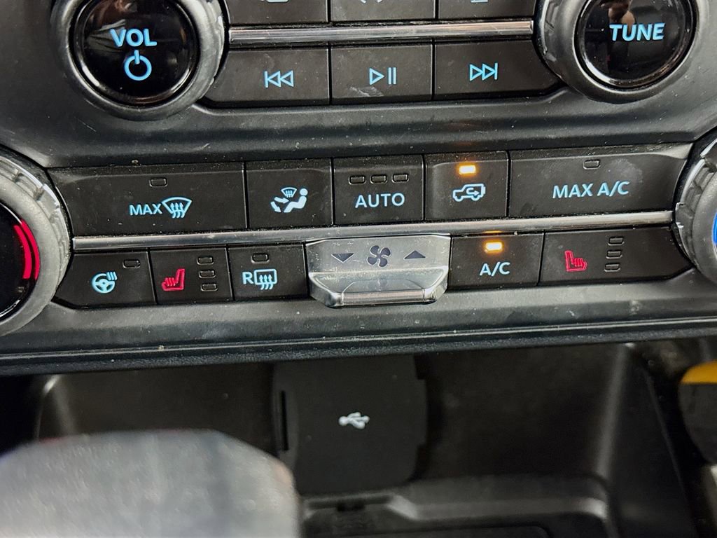 Used 2022 Ford Bronco Badlands image 21