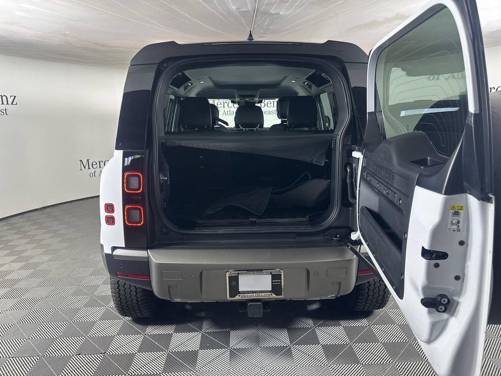 Used 2026 Land Rover Defender 110 S AWD/4WD image 18