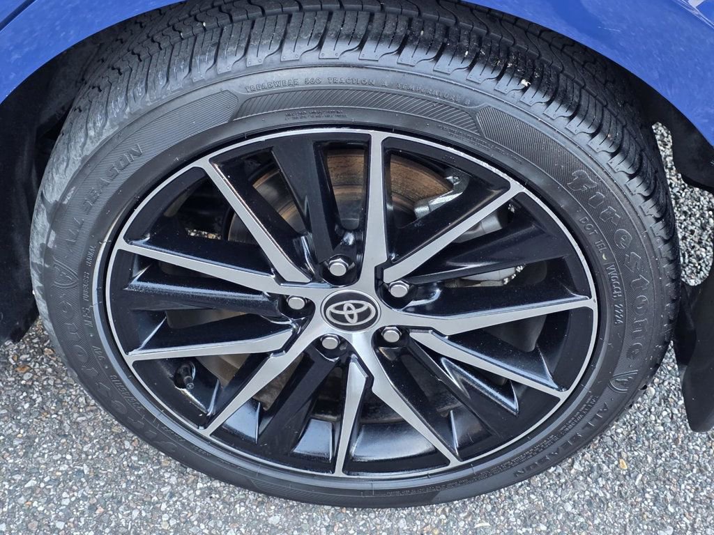 Used 2024 Toyota Camry SE w/ Convenience Package image 29