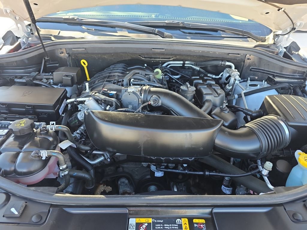 Used 2024 Dodge Durango GT image 18