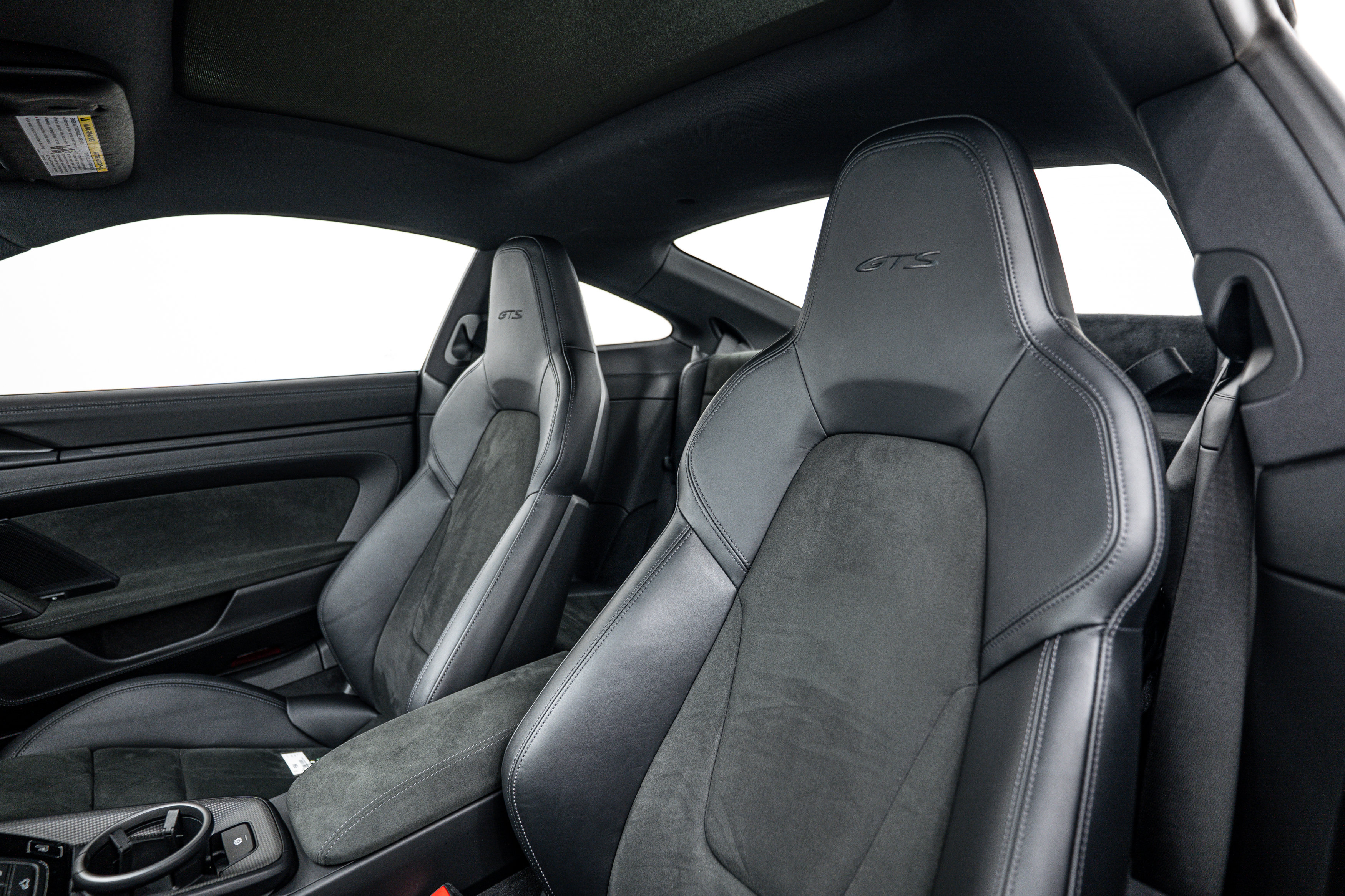 Certified 2024 Porsche 911 Carrera GTS image 24