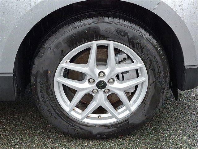 Used 2024 Ford Edge SEL image 8