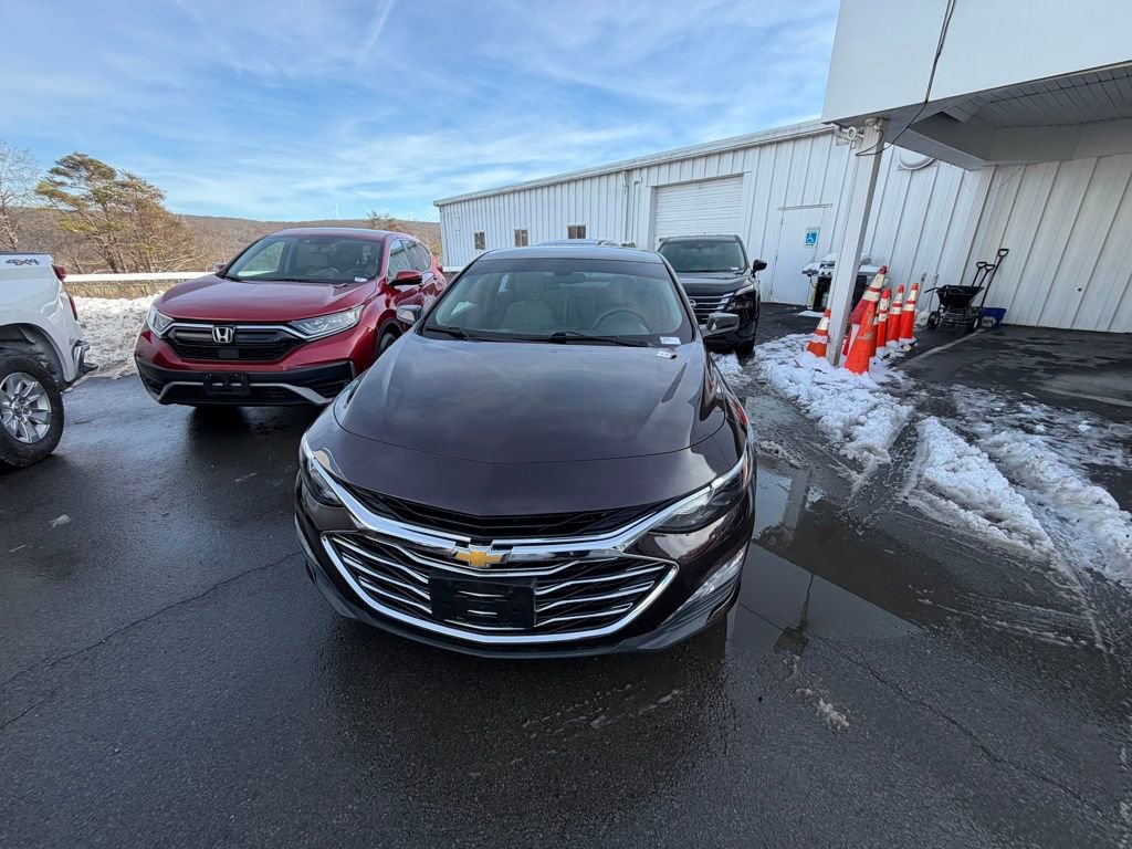 Used 2020 Chevrolet Malibu LT image 9