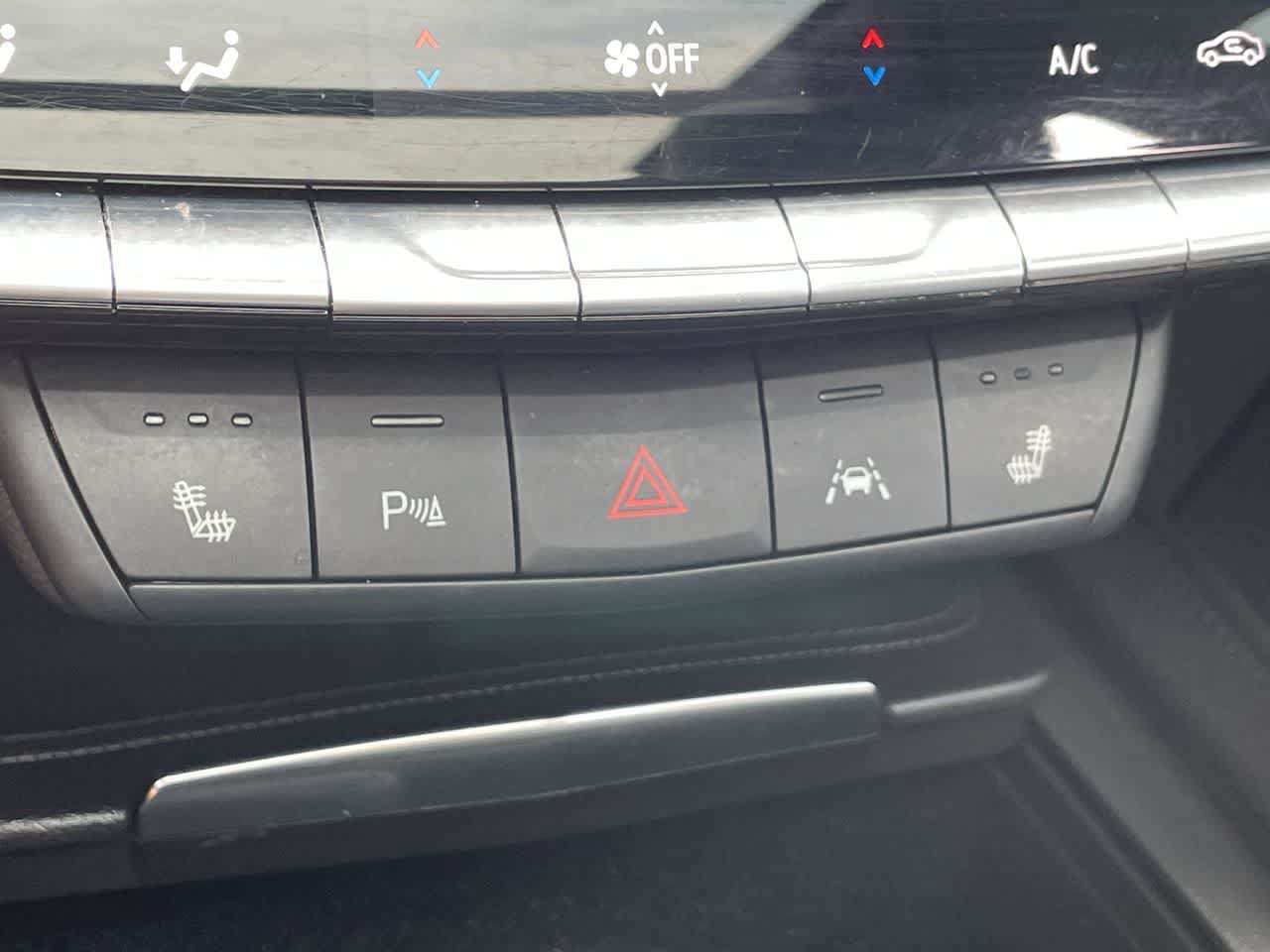 Certified 2024 Cadillac XT4 Sport w/ Cold Weather Package AWD/4WD image 24