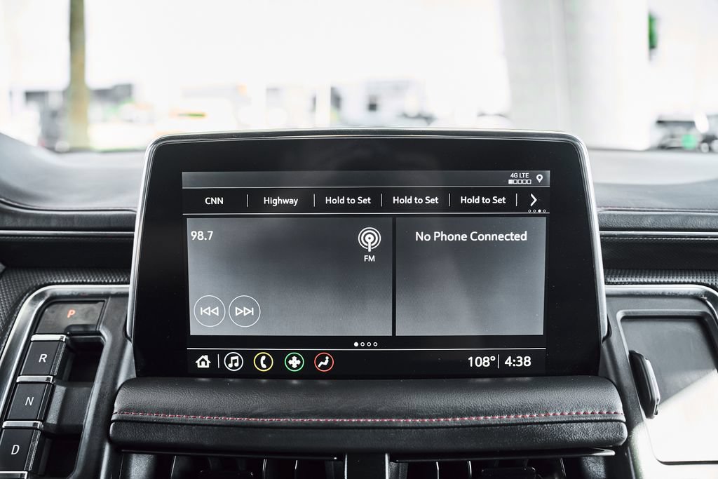 Used 2021 Chevrolet Tahoe RST AWD/4WD image 32