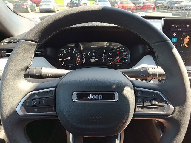 Certified 2024 Jeep Compass Limited AWD/4WD image 23