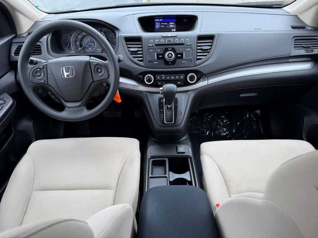 Used 2015 Honda CR-V LX image 2