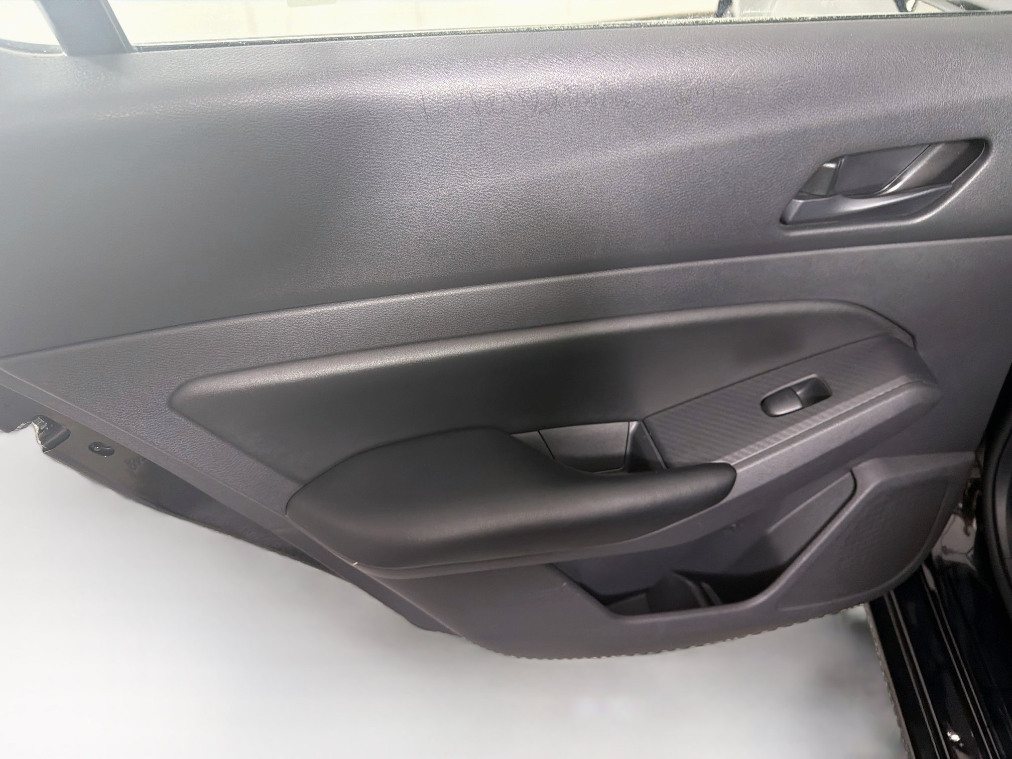 Used 2024 Nissan Altima 2.5 S FWD image 24