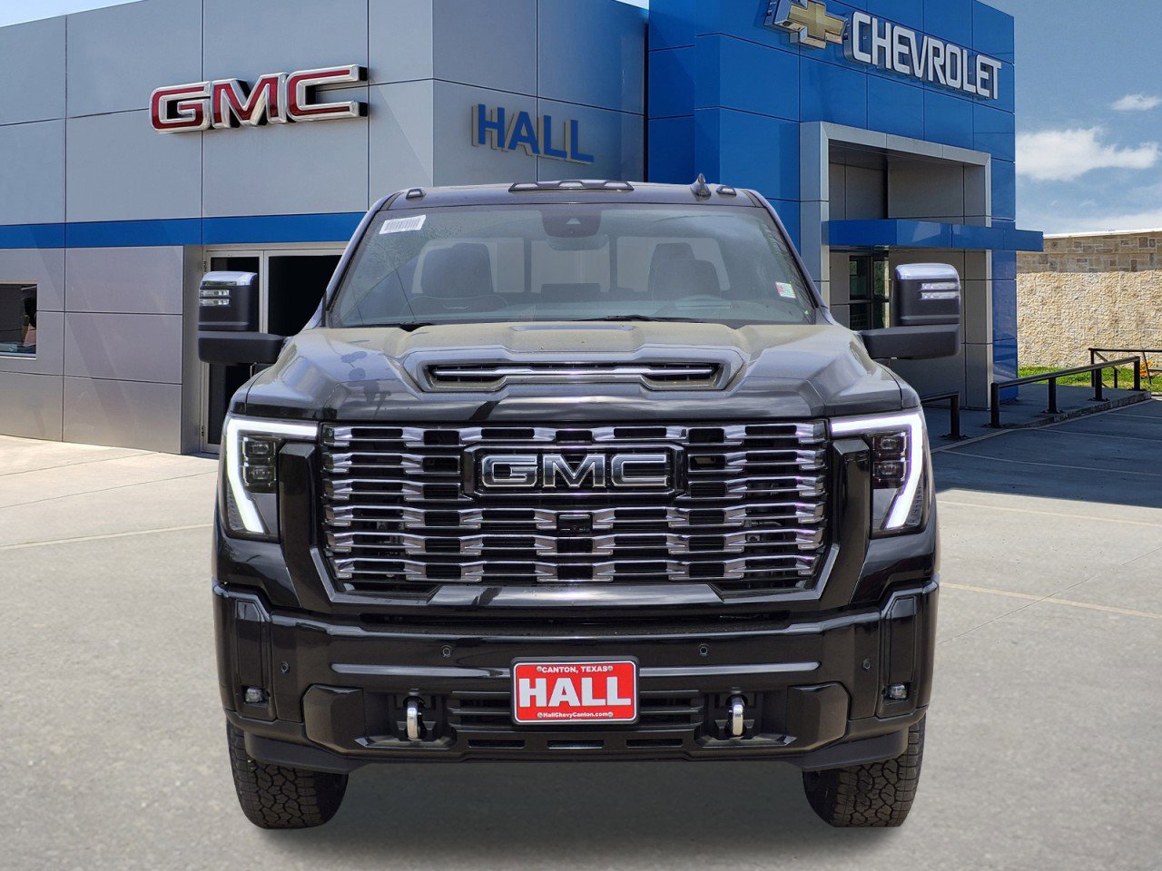 New 2026 GMC Sierra 2500 Denali Ultimate w/ Max Trailering Package video 2