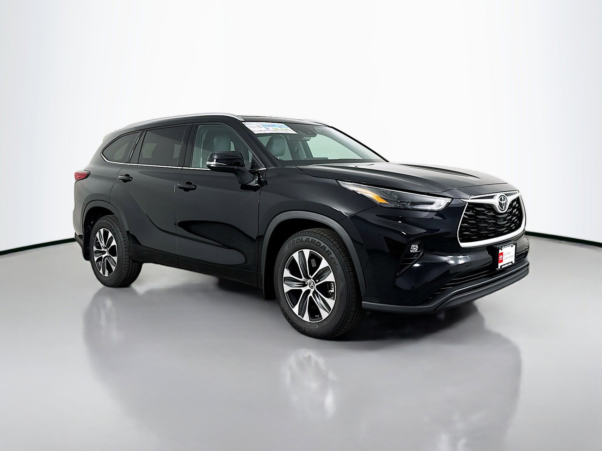 Used 2022 Toyota Highlander XLE