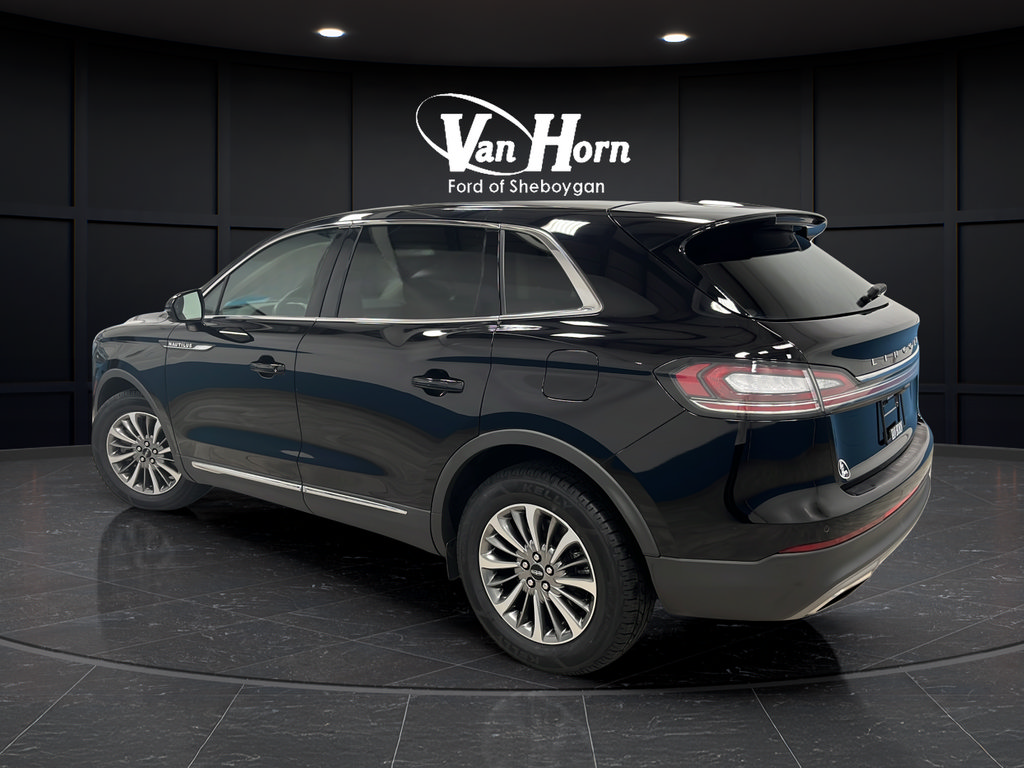 Used 2023 Lincoln Nautilus AWD w/ Premium Package image 5