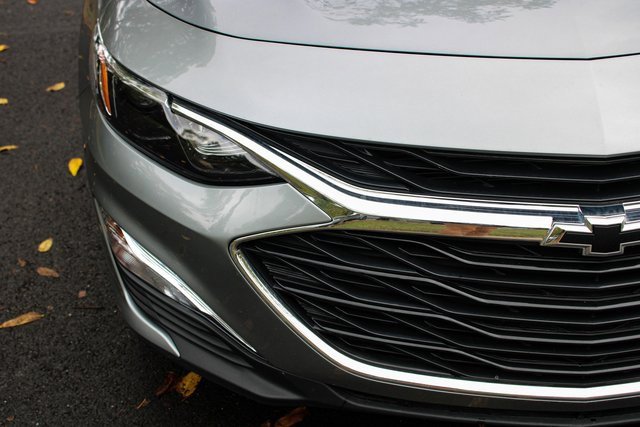 Used 2023 Chevrolet Malibu RS image 38