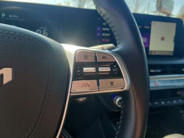 Used 2023 Kia Telluride S image 19