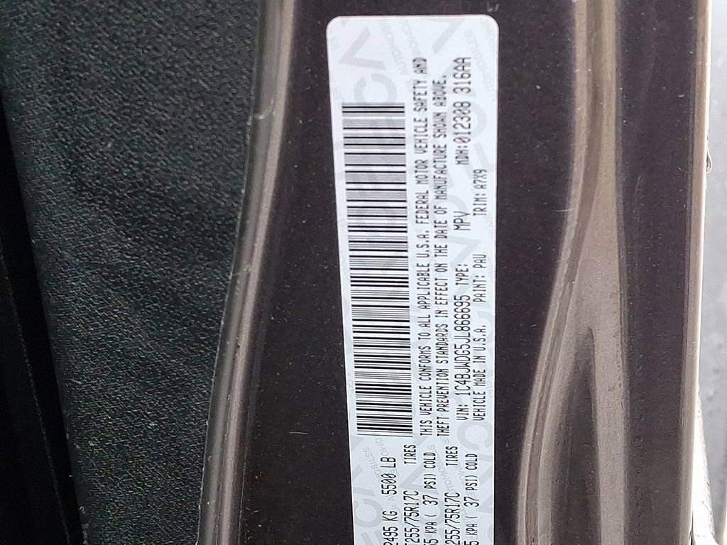 Used 2018 Jeep Wrangler Unlimited Sport image 29