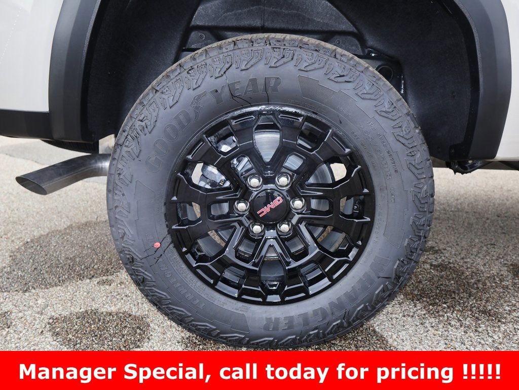 New 2026 GMC Canyon Elevation w/ Convenience Package image 28