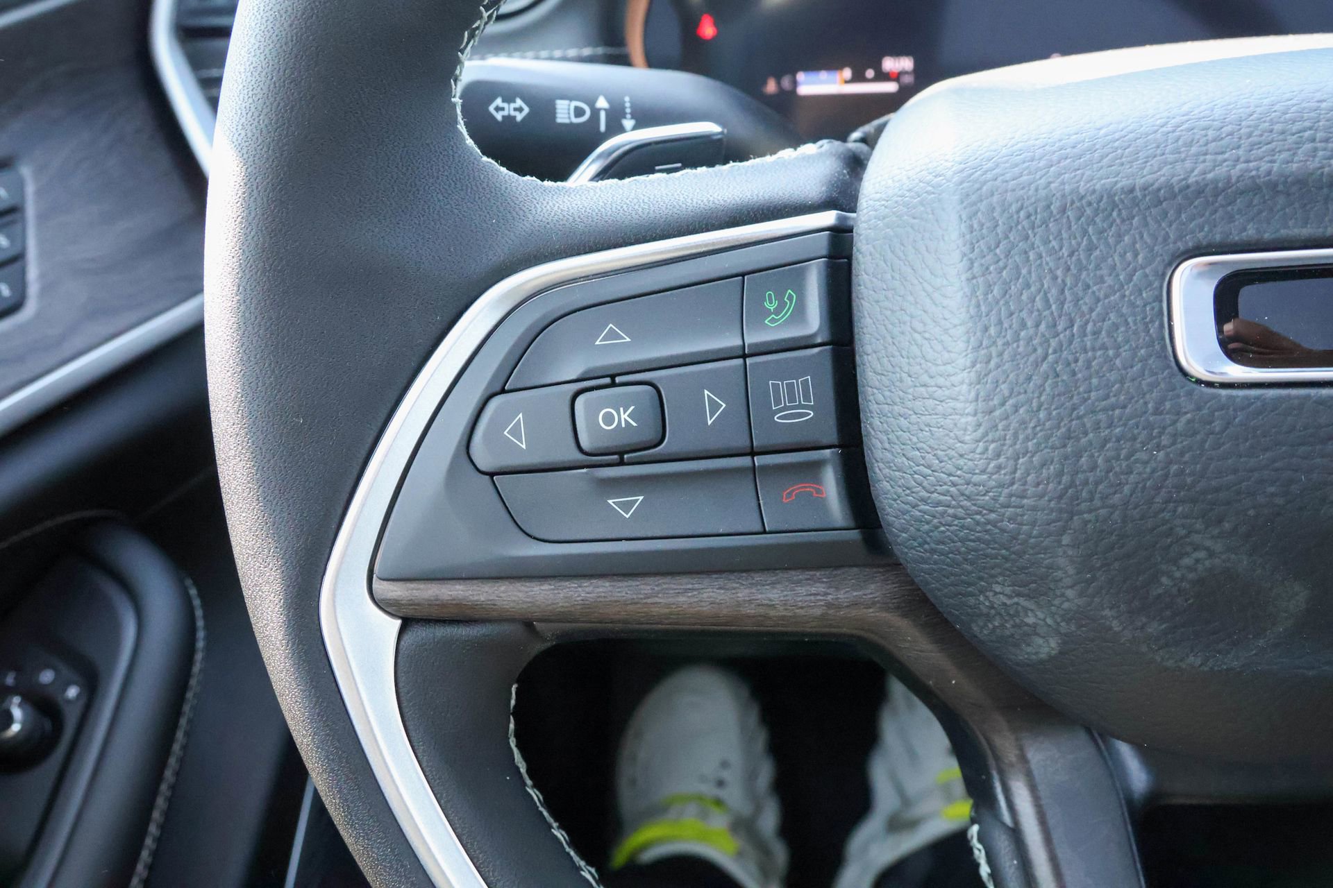 New 2026 Jeep Grand Cherokee Limited Reserve image 29