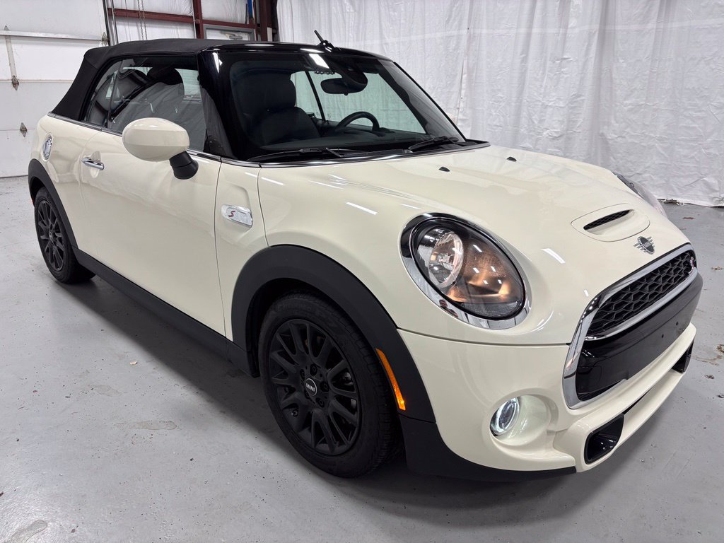 Used 2020 MINI Cooper S FWD image 8