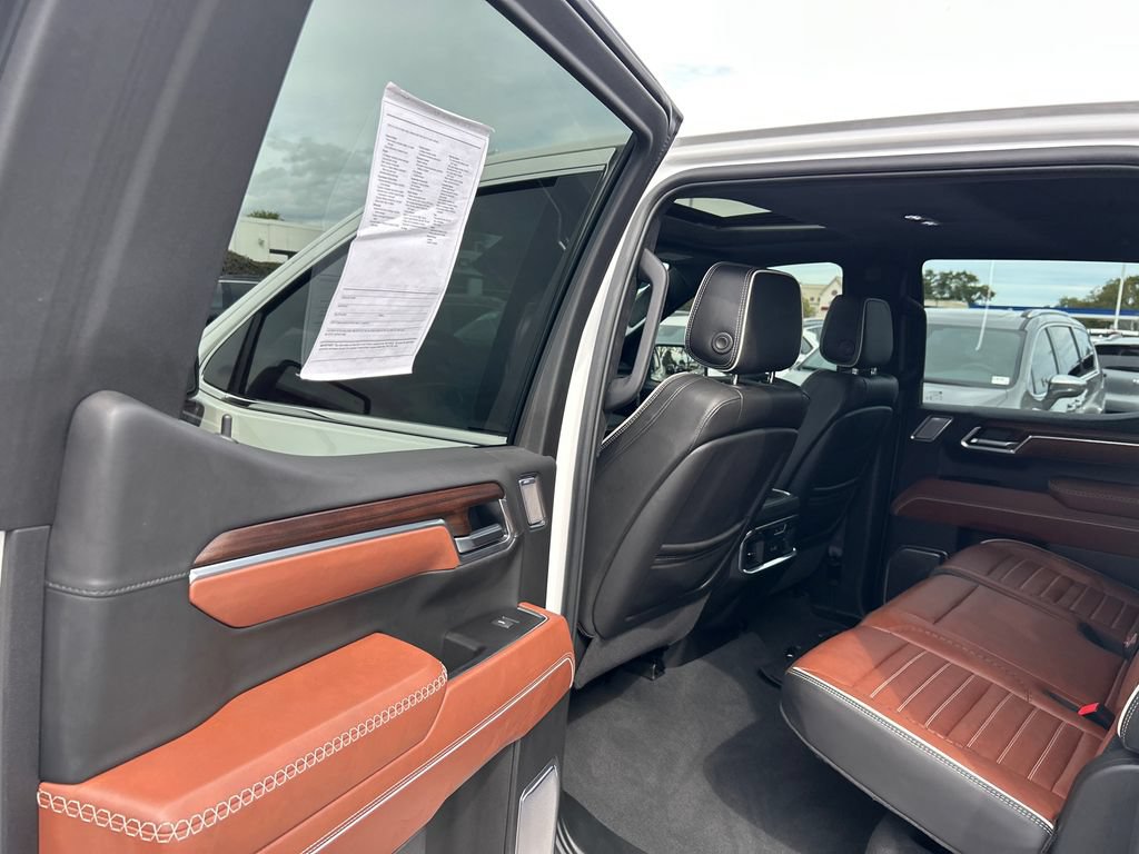 Used 2025 GMC Sierra 1500 Denali Ultimate AWD/4WD image 35