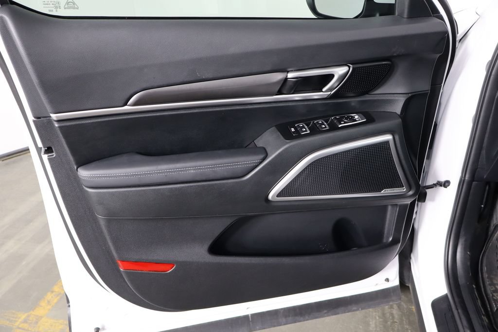 Used 2025 Kia Telluride S FWD image 20