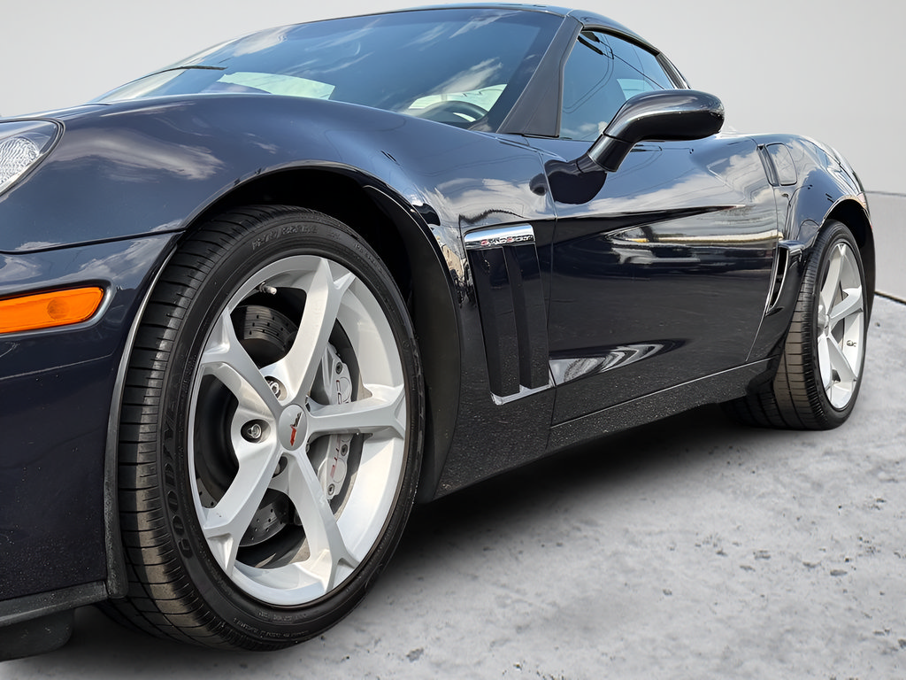 Used 2013 Chevrolet Corvette Grand Sport RWD image 29
