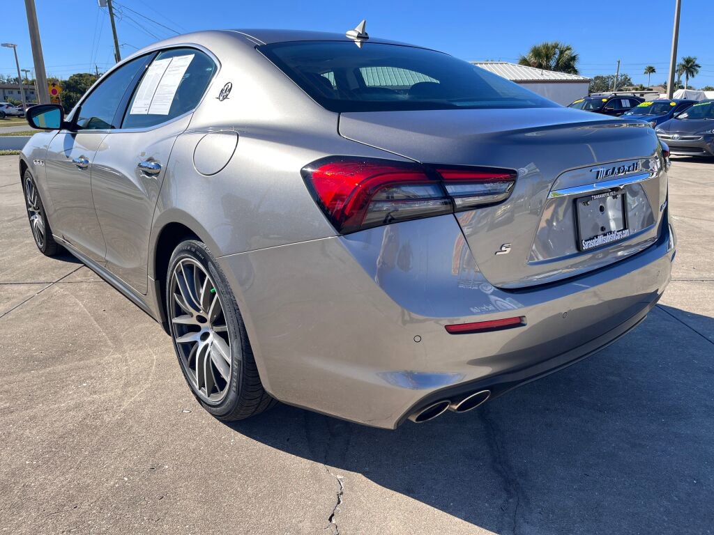 Used 2021 Maserati Ghibli S image 6