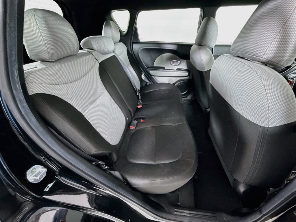 Used 2017 Kia Soul FWD image 24