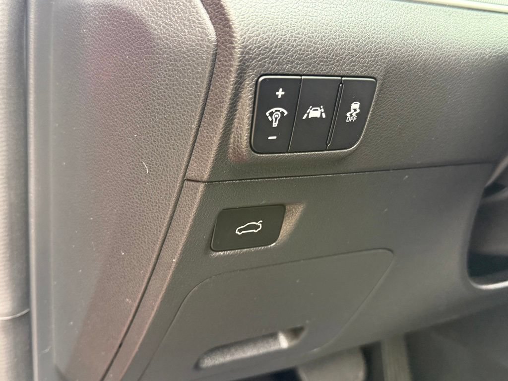 Used 2022 Kia K5 GT-Line FWD image 28