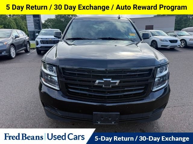 Used 2019 Chevrolet Suburban LT w/ RST Edition AWD/4WD image 3