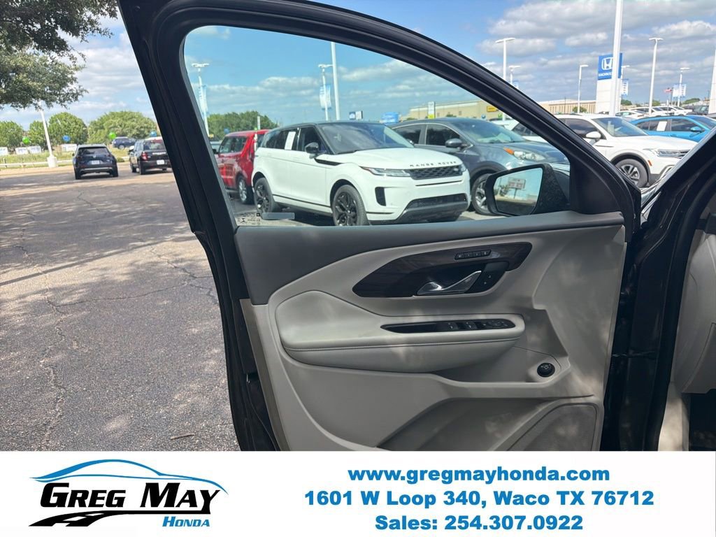 Used 2019 GMC Terrain Denali w/ Advanced Safety Package FWD image 7