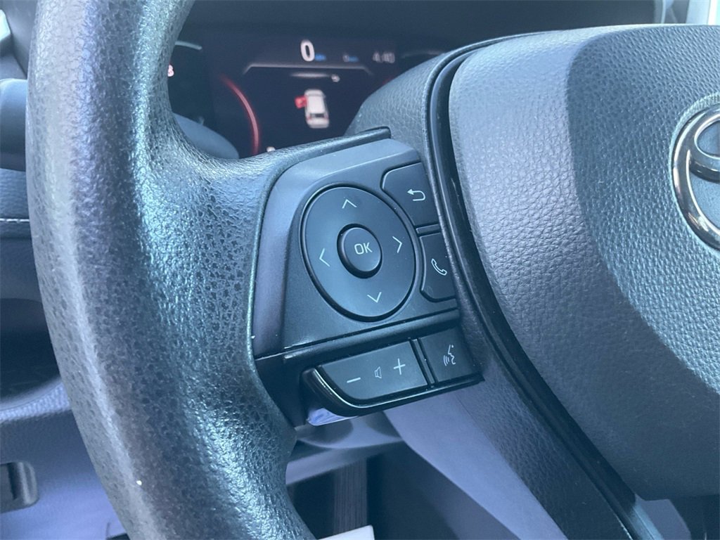 Used 2023 Toyota RAV4 XLE image 36