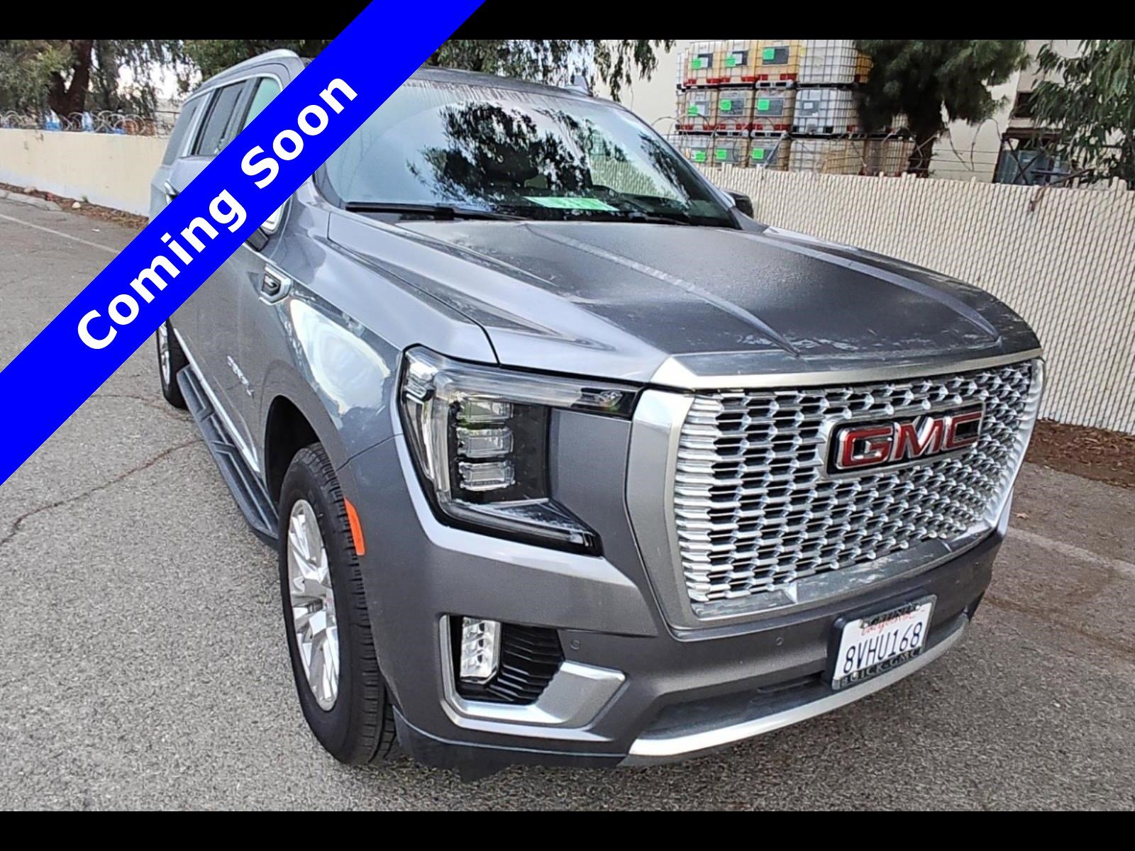 Used 2021 GMC Yukon XL Denali image 2