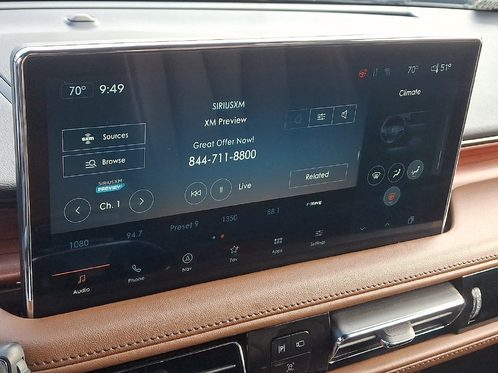 Certified 2022 Lincoln Nautilus Reserve AWD/4WD image 18