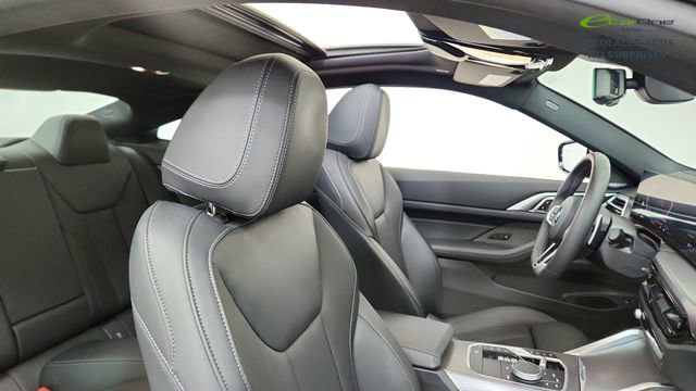 Used 2026 BMW M440i Coupe image 21